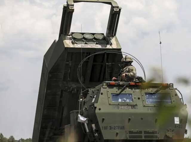         HIMARS