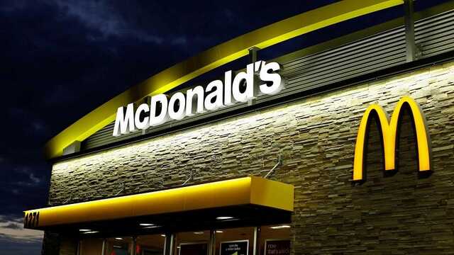   볺     McDonalds     6 . 