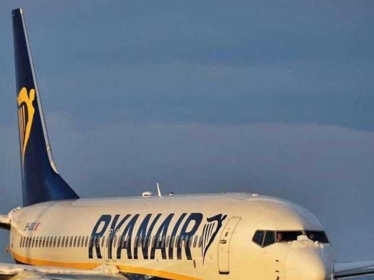 Ryanair        2023 