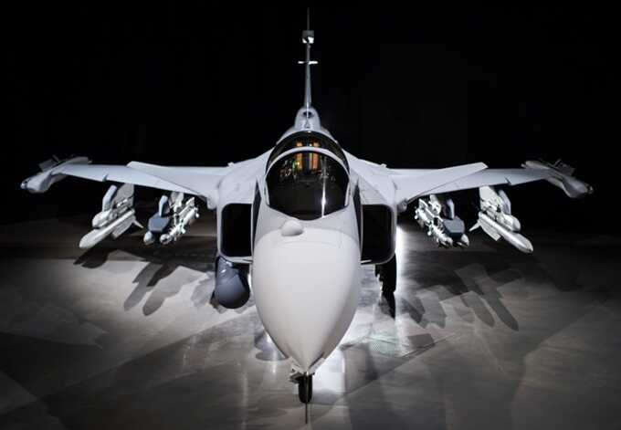   :     Gripen 